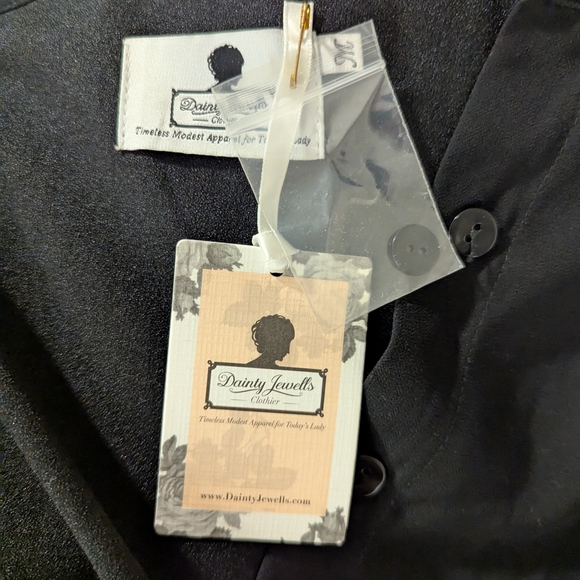 Dainty Jewells Black Delightfully Dainty Flutter Sleeve Dress - M - Picture 2 of 5